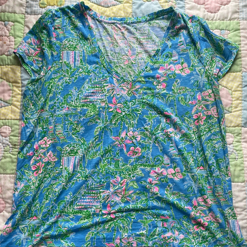 LILLY PULITZER XL ETTA TEE SHIRT BLUE AND PINK TROPICAL